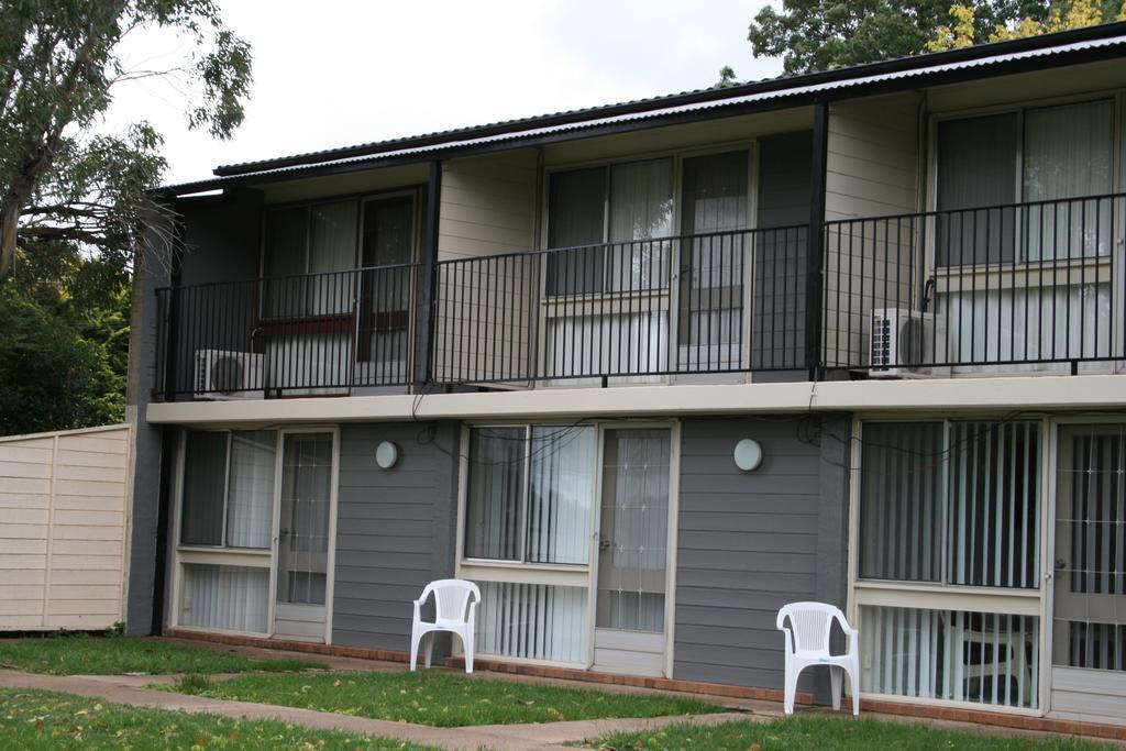 Blayney Leumeah Motel Luaran gambar